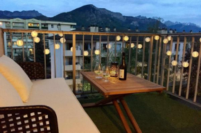 Annecy centre - Balcon avec vue - Déco chaleureuse